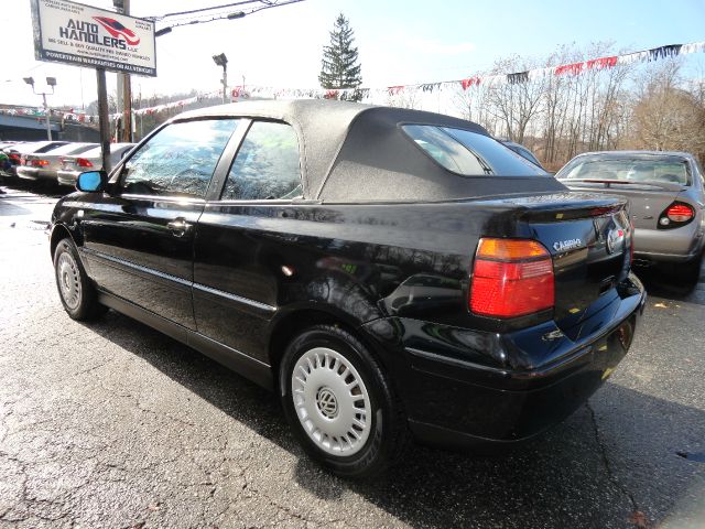 2001 Volkswagen Cabrio FWD 4dr Sport