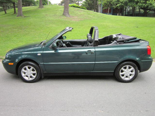 2001 Volkswagen Cabrio SE Crew Cab 4WD FFV