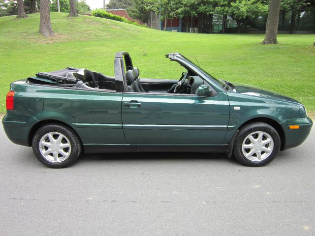 2001 Volkswagen Cabrio SE Crew Cab 4WD FFV