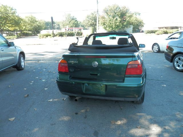 2001 Volkswagen Cabrio S Sedan