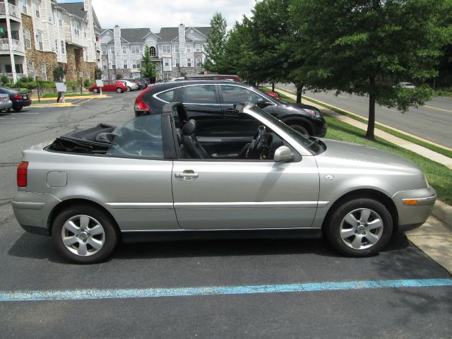 2001 Volkswagen Cabrio SE Crew Cab 4WD FFV