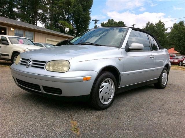 2002 Volkswagen Cabrio FWD 4dr Sport