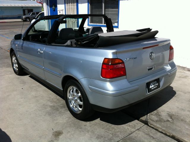 2002 Volkswagen Cabrio FWD 4dr Sport