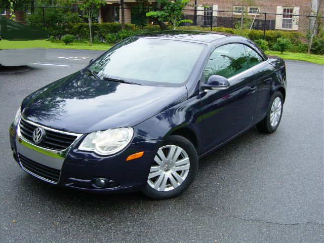 2007 Volkswagen Eos Wagon SE