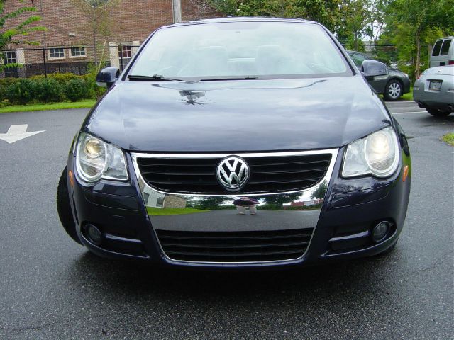 2007 Volkswagen Eos Wagon SE