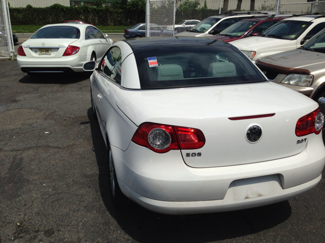 2007 Volkswagen Eos Wagon SE