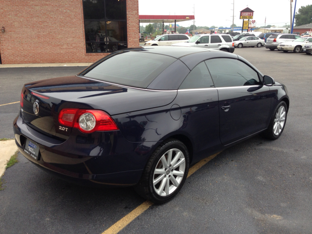 2007 Volkswagen Eos 2006 Ford LX