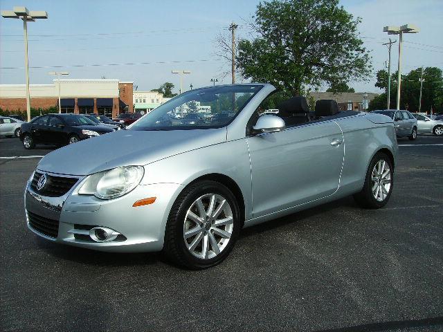 2007 Volkswagen Eos Wagon SE