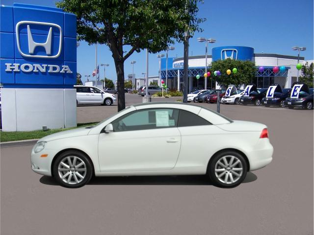 2008 Volkswagen Eos Series 4