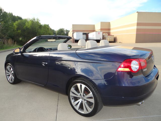 2008 Volkswagen Eos LT 4WD