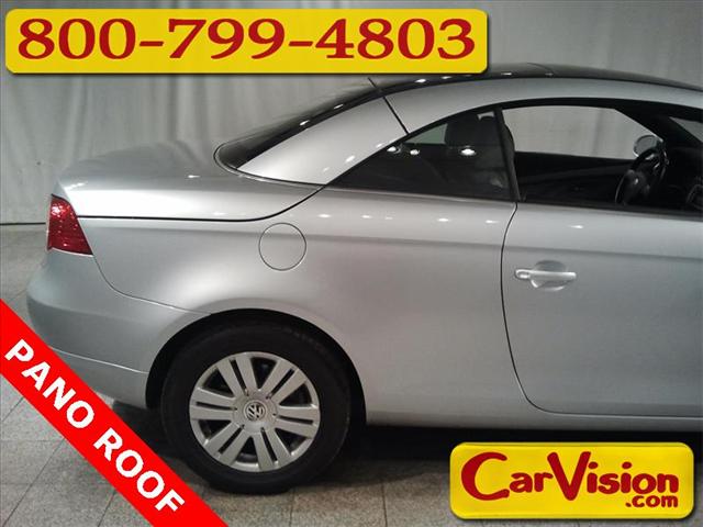 2008 Volkswagen Eos Series 4