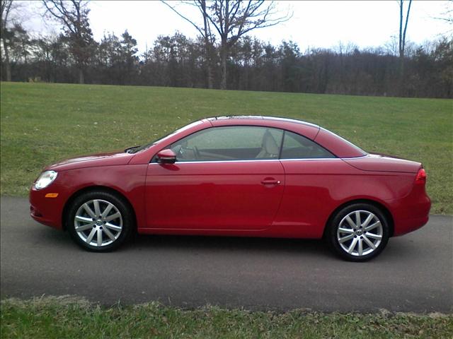 2009 Volkswagen Eos Sport- 4X4