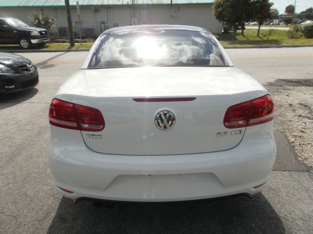 2012 Volkswagen Eos 4x4 LTZ