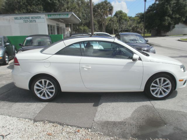 2012 Volkswagen Eos 4x4 LTZ