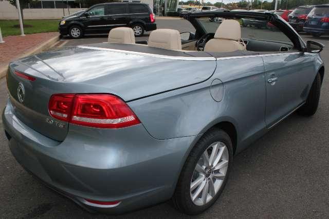 2012 Volkswagen Eos 4x4 LTZ