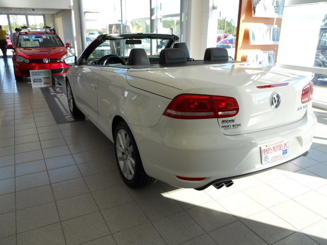 2012 Volkswagen Eos 4x4 LTZ