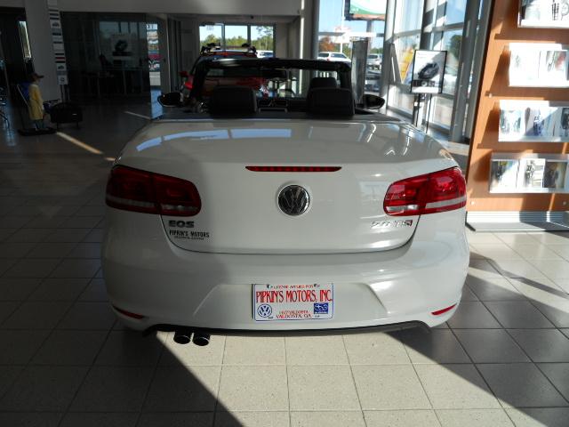 2012 Volkswagen Eos 4x4 LTZ