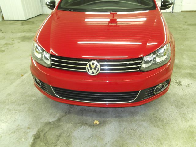 2013 Volkswagen Eos 4x4 LTZ