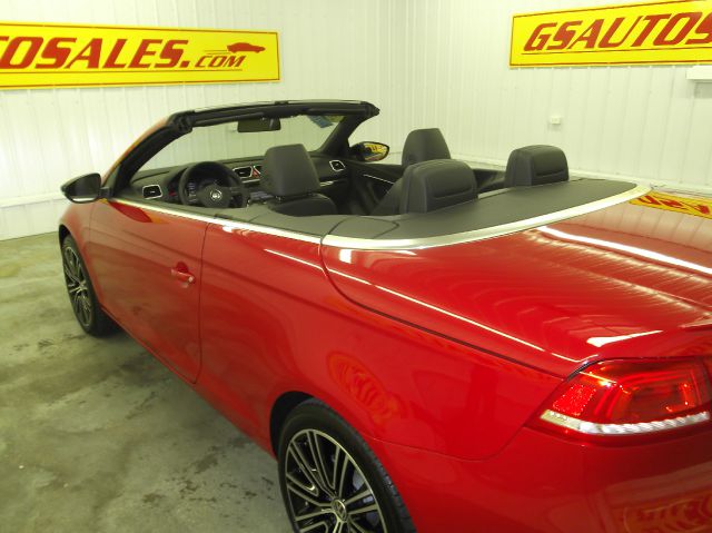 2013 Volkswagen Eos 4x4 LTZ