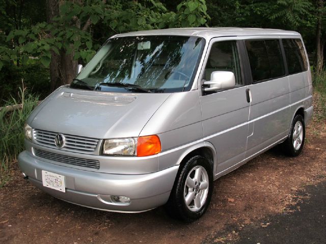 2001 Volkswagen EuroVan FWD 4dr Sport