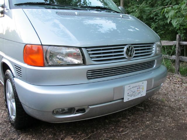 2001 Volkswagen EuroVan FWD 4dr Sport