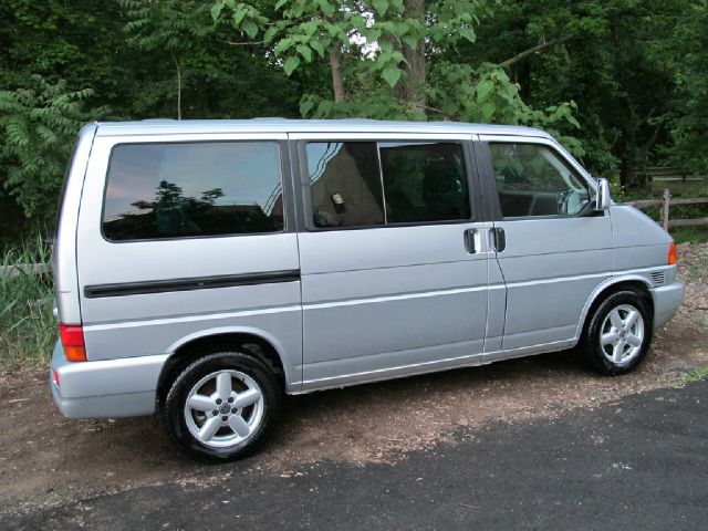 2001 Volkswagen EuroVan FWD 4dr Sport