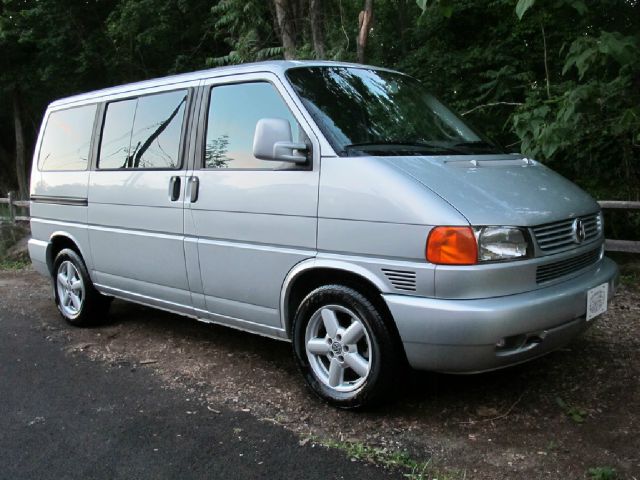 2001 Volkswagen EuroVan FWD 4dr Sport