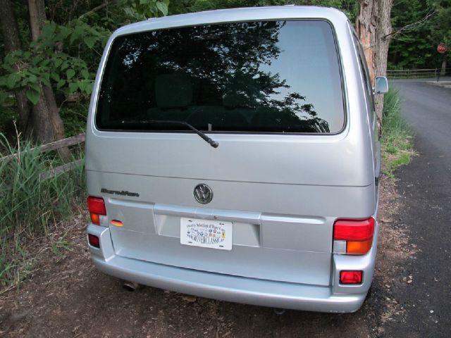 2001 Volkswagen EuroVan FWD 4dr Sport