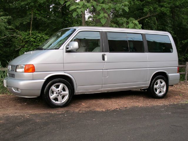 2001 Volkswagen EuroVan FWD 4dr Sport