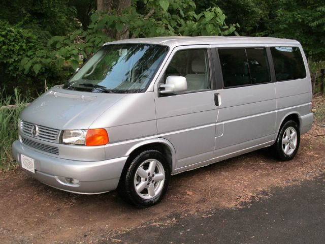 2001 Volkswagen EuroVan FWD 4dr Sport