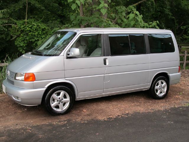 2001 Volkswagen EuroVan FWD 4dr Sport