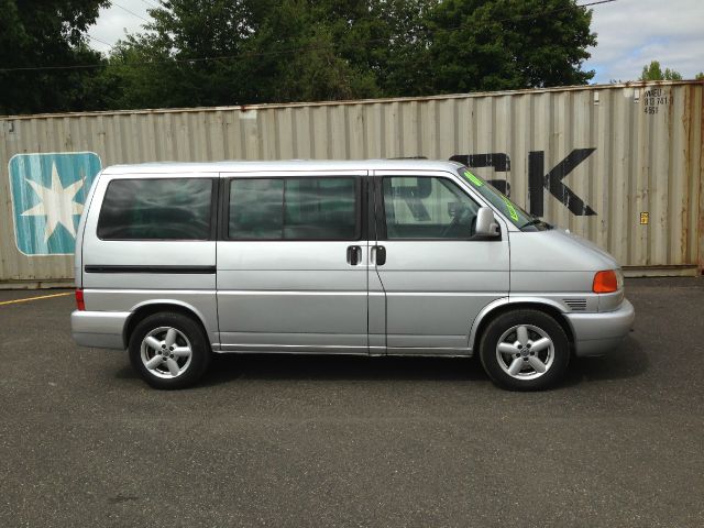 2001 Volkswagen EuroVan FWD 4dr Sport