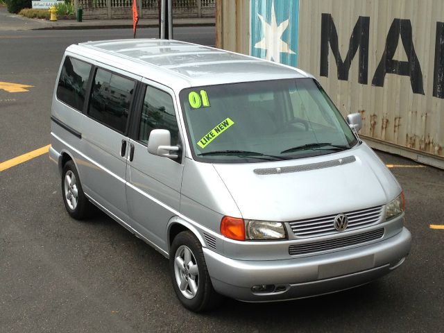 2001 Volkswagen EuroVan FWD 4dr Sport