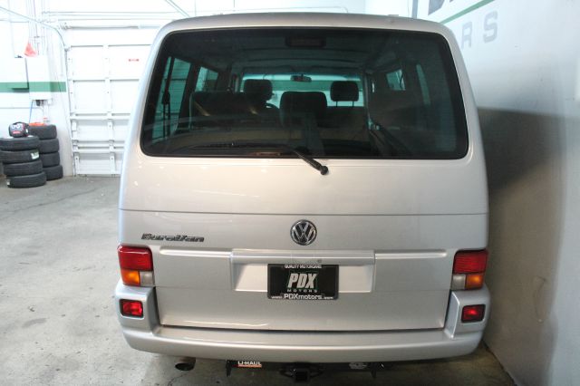 2001 Volkswagen EuroVan FWD 4dr Sport