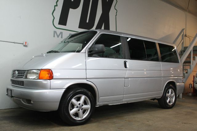 2001 Volkswagen EuroVan FWD 4dr Sport