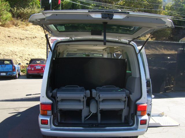 2001 Volkswagen EuroVan FWD 4dr Sport