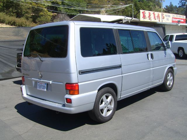 2001 Volkswagen EuroVan FWD 4dr Sport