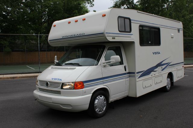 2003 Volkswagen EuroVan Deluxe Sport