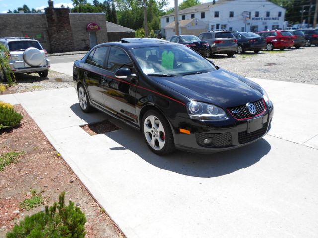 2009 Volkswagen GLI 4 Door Wagon HEMI