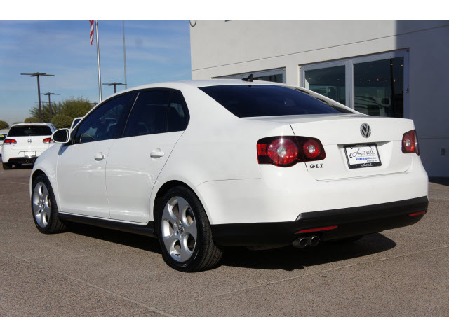 2009 Volkswagen GLI Base