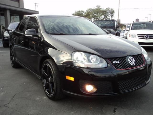 2009 Volkswagen GLI Club Coupe Wideside 141.5