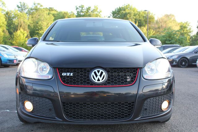 2007 Volkswagen GTI Club Coupe Wideside 141.5