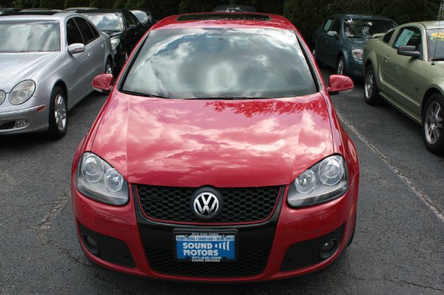 2007 Volkswagen GTI Club Coupe Wideside 141.5