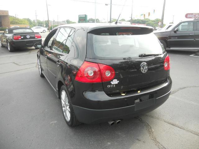 2007 Volkswagen GTI CLUB Wideside 1