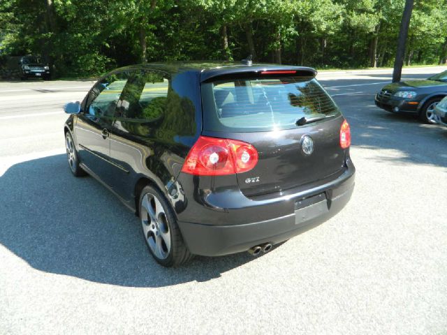 2007 Volkswagen GTI Club Coupe Wideside 141.5