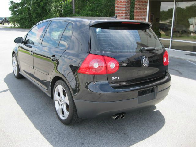 2008 Volkswagen GTI CLUB Wideside 1