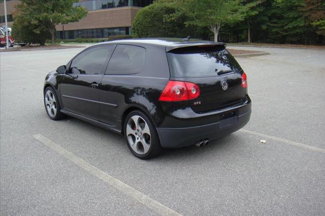 2008 Volkswagen GTI Premium Sport Utility 4D