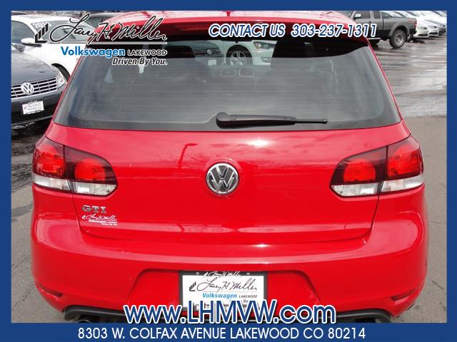 2010 Volkswagen GTI Wagon SE