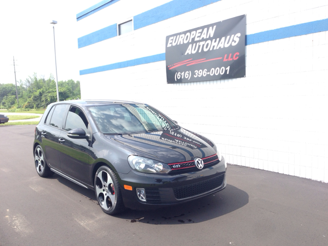 2010 Volkswagen GTI CLUB Wideside 1