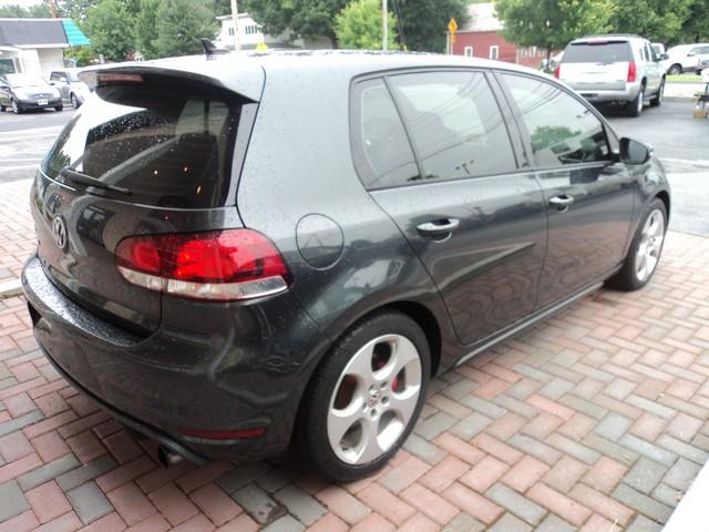 2010 Volkswagen GTI Wagon SE